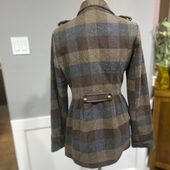 H2j peacoat fully lined. Size L - Picture 3 of 9